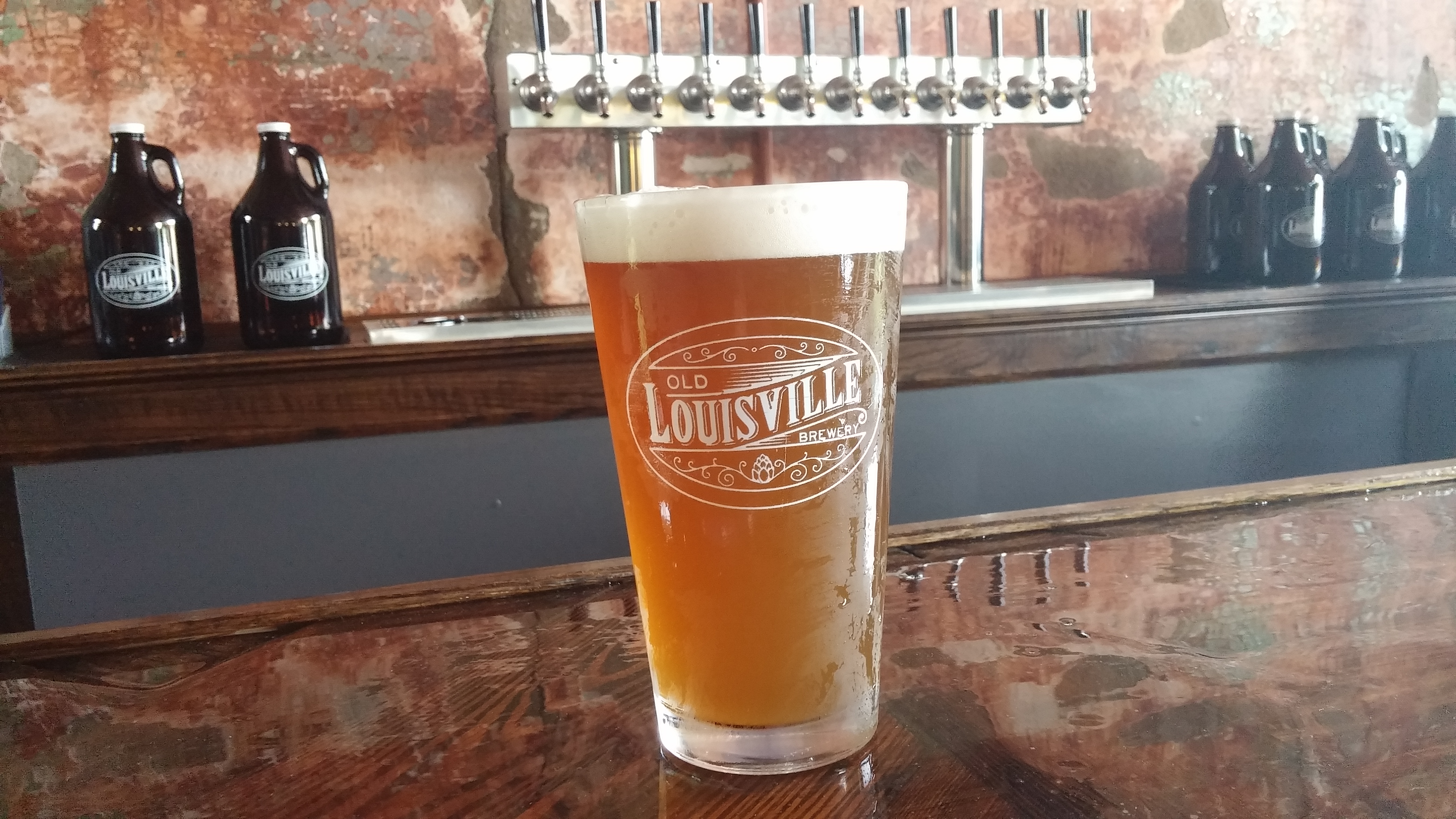 Old Louisville Official Travel Source